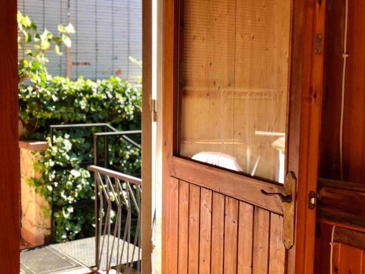 Can Camps Besalu Casa Planta Baja Con Jardin Eksteriør billede