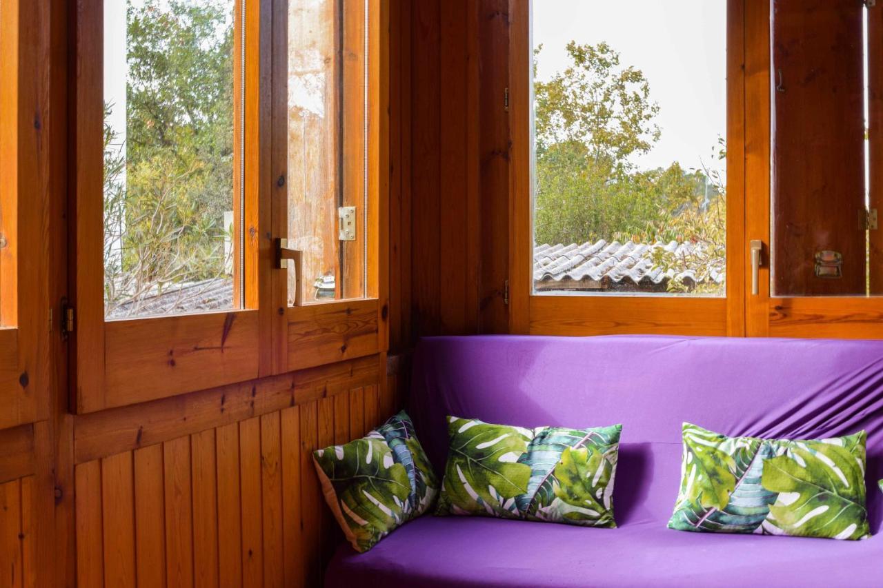 Can Camps Besalu Casa Planta Baja Con Jardin Eksteriør billede