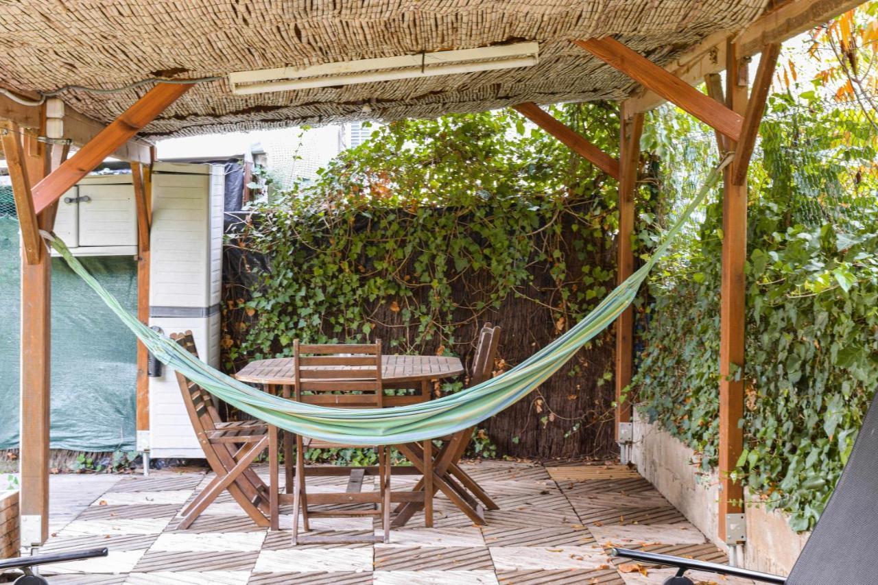 Can Camps Besalu Casa Planta Baja Con Jardin Eksteriør billede