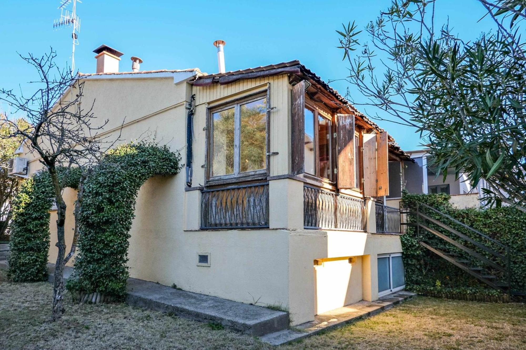 Can Camps Besalu Casa Planta Baja Con Jardin Eksteriør billede